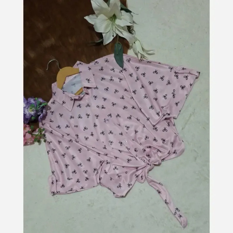 شومیز گره ای چاپی پاپیونی جنس پری صابونی شیشه ای فری سایز